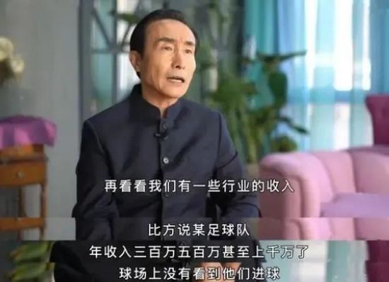 最后，《马卡报》表示，皇马上下将全力说服克罗斯改变主意，与球队一起再战一年。